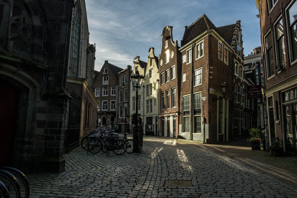 town, amsterdam, city-6924142.jpg